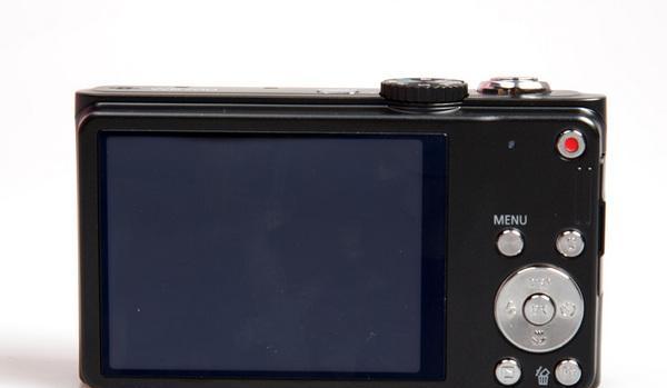 三星WB700相机的性能和功能介绍（一款高性能的便携式数码相机）