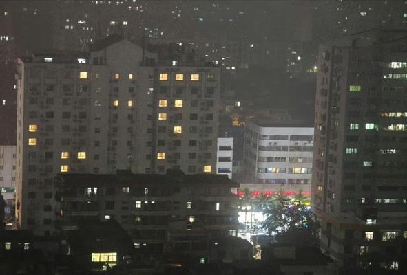 小米6夜拍效果如何？一起来看看！（小米6夜拍效果实测，惊艳还是普通？）