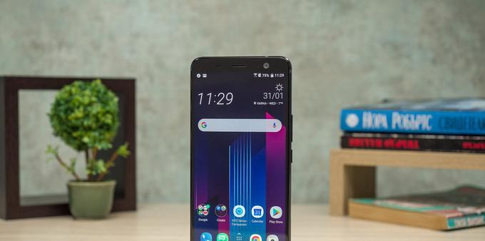HTCU11（让你沉浸于游戏乐趣的HTCU11手机体验）