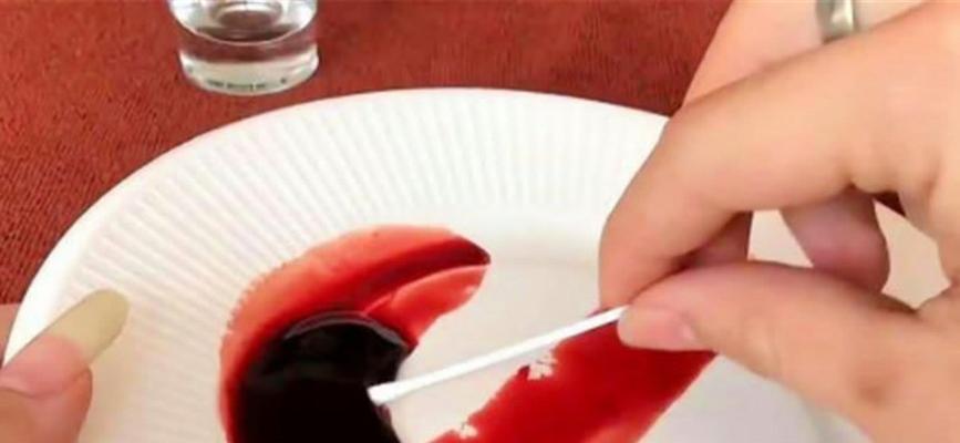 毒蛇死后的毒液去向（毒蛇死亡后，毒液会如何处理和影响环境）