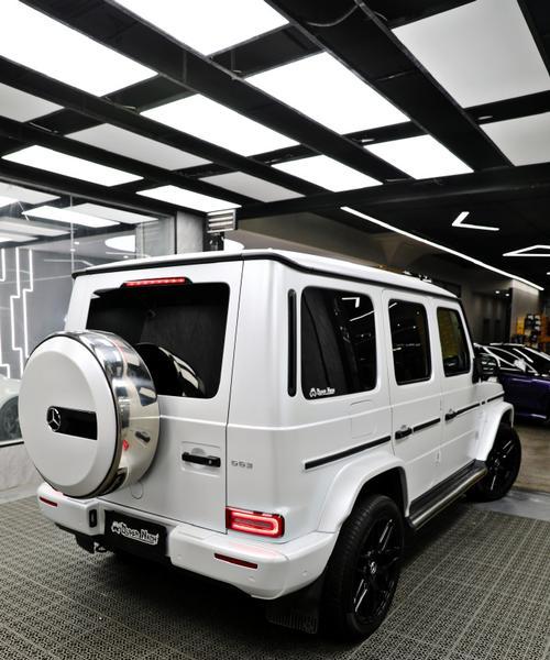 G500（领略G500炫目外观与卓越性能的华丽结合）